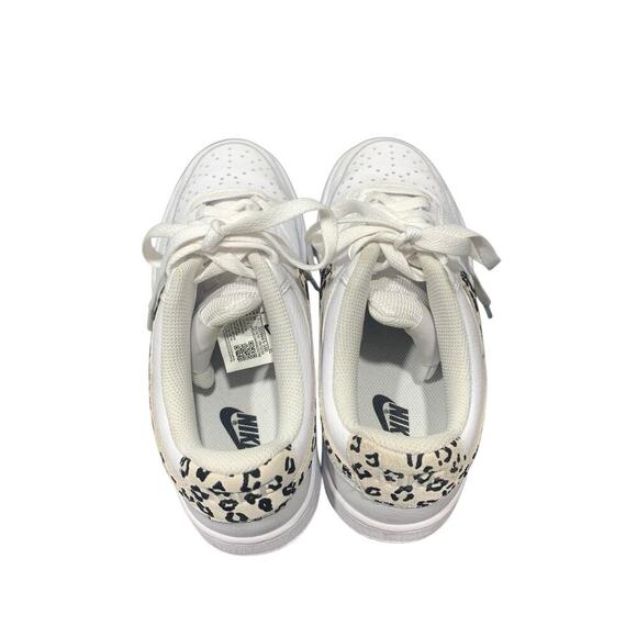 Nike Court Vision Lo Womens Sneakers Size 8 White DD9665-100 Animal Print‎ - Picture 3 of 8